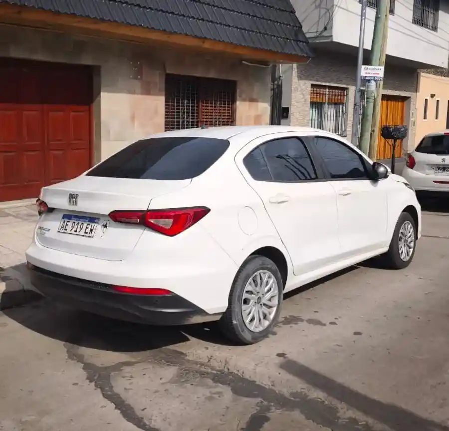 Fiat Cronos 1.3 Mt 2021 - foto 4