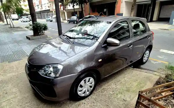 Toyota Etios 1.5 X 6Mt My19 2019 - foto 1