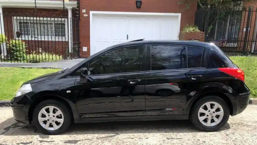 Nissan Tiida 1.8 Tekna 2008 - foto 2