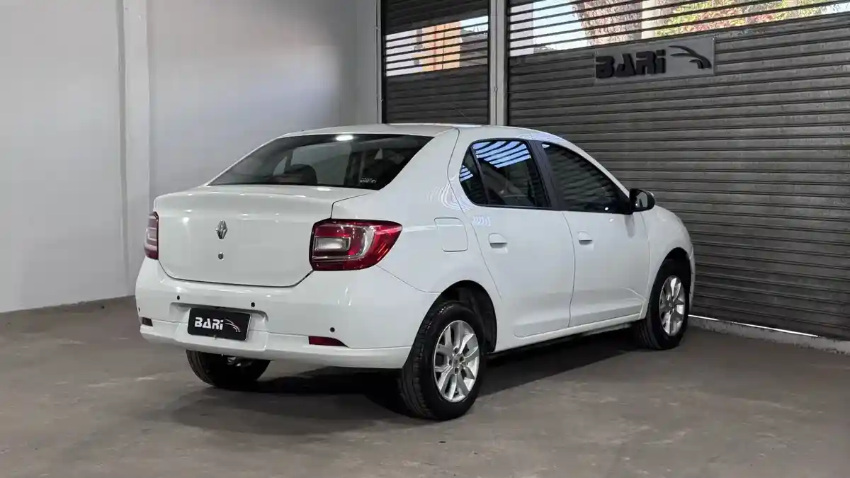 Renault Logan 1.6 Privilege 105Cv 2018 - foto 4