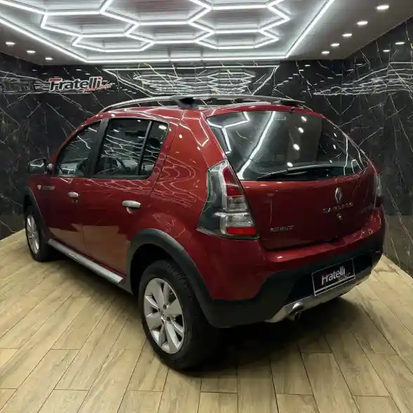 Renault Sandero Stepway 1.6 Confort 105Cv 2012 - foto 5