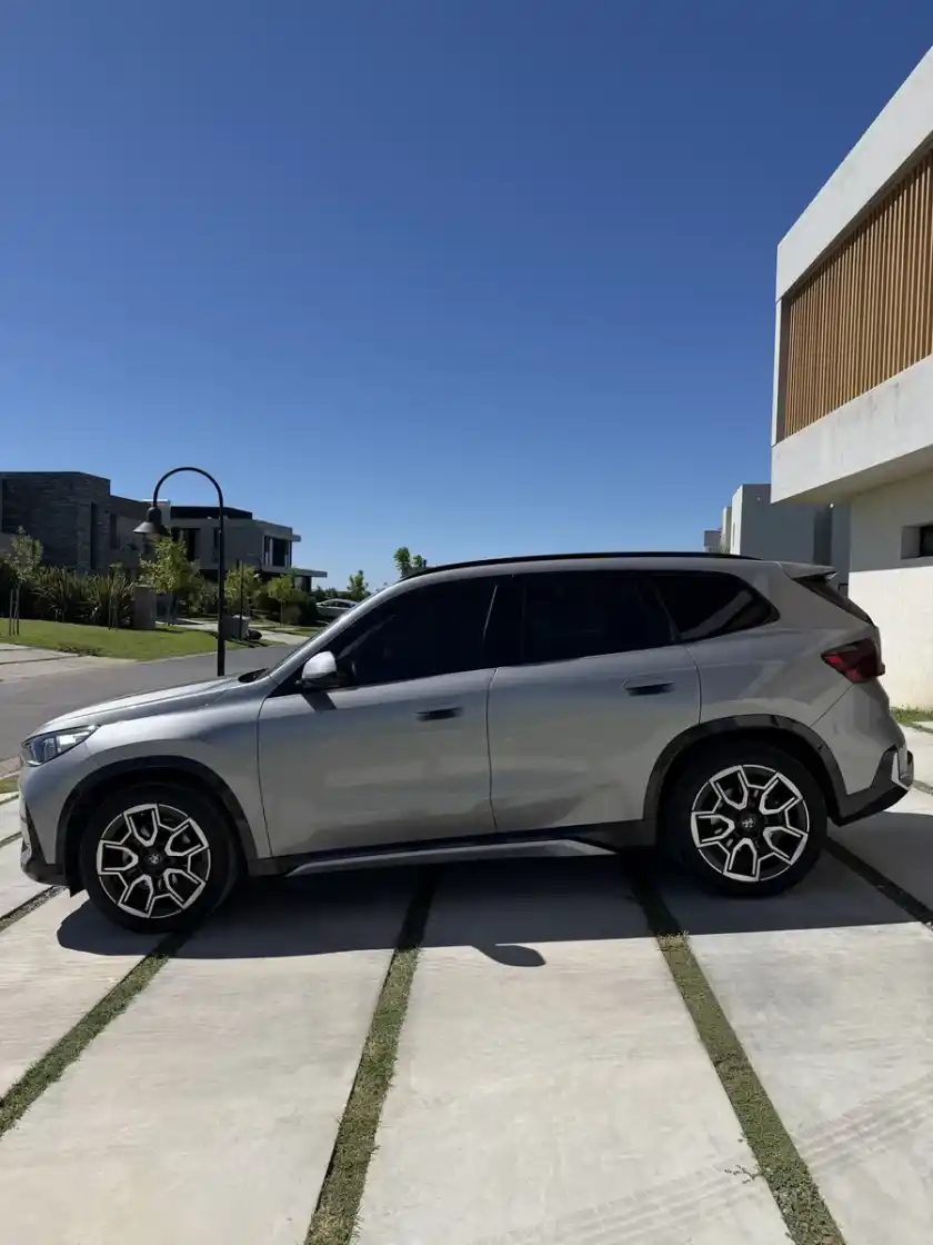 Bmw X1 2.0 Xdrive20I Xline 2024 - foto 3