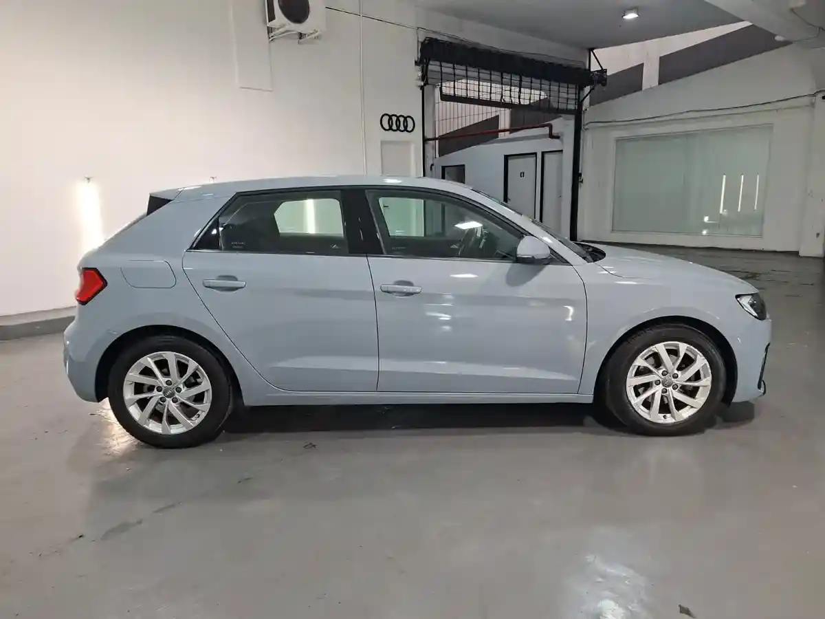 Audi A1 Sportback 1.0 30 Tfsi 116Cv 2020 - foto 3
