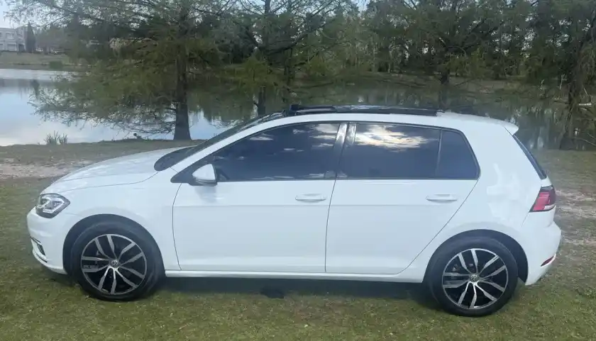 Volkswagen Golf 1.4 Highline Tsi Dsg 2018 - foto 2