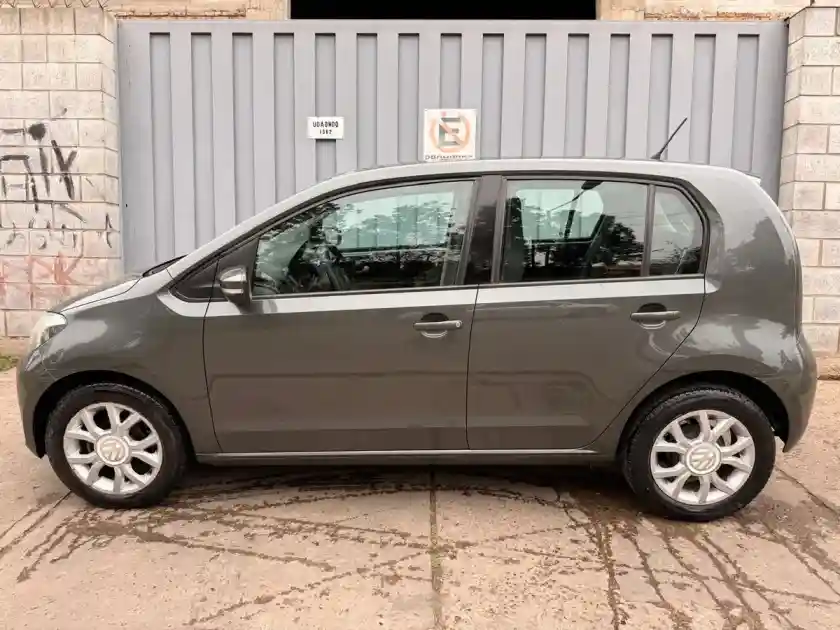 Volkswagen Up! 1.0 Move Up! 75Cv 5 P 2014 - foto 2
