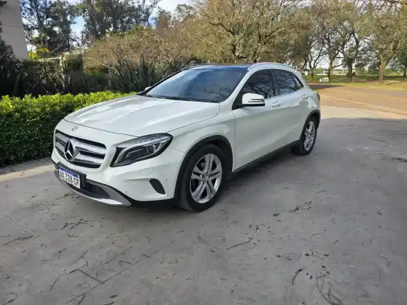Mercedes-Benz Clase Gla 1.6 Gla200 At Urban 156Cv 2016 - foto 2