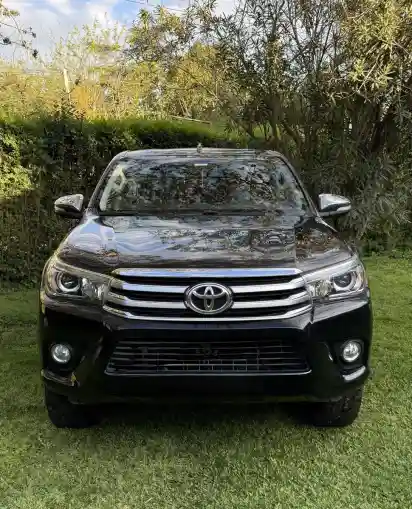 Toyota Hilux Pick-Up 2.8 Cd Srx 177Cv 4X4 At 2016 - foto 5