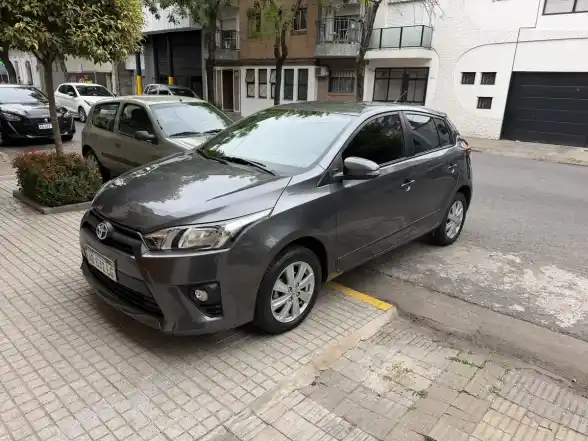 Toyota Yaris 1.5 107Cv Cvt 2017 - foto 1