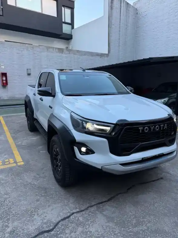 Toyota Hilux Pick-Up 2.8 Cd Gr-Sport 224Cv 4X4 At 2025 - foto 2