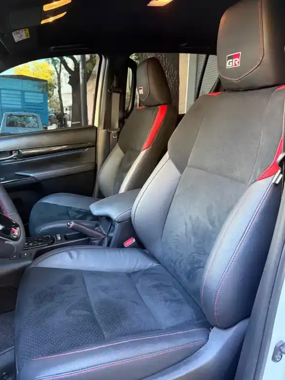 Toyota Hilux Pick-Up 2.8 Cd Gr-Sport 224Cv 4X4 At 2025 - foto 5