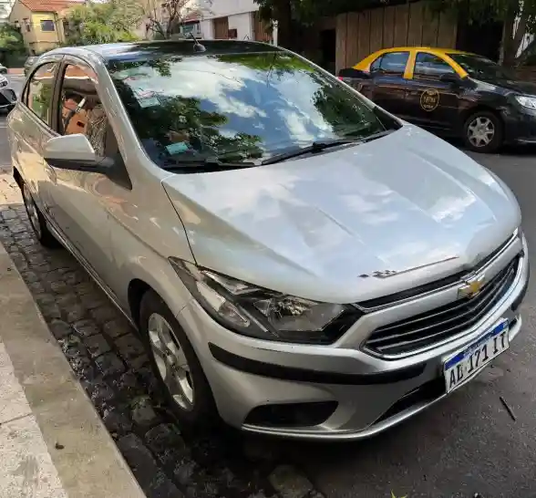 Chevrolet Onix 1.4 Lt 98Cv 2018 - foto 1