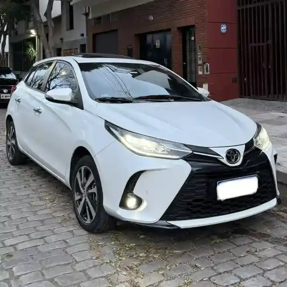 Toyota Yaris 1.5 107Cv S 2025 - foto 1