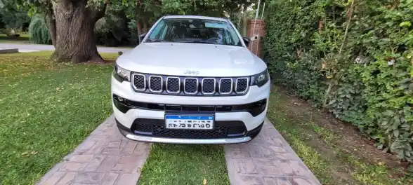 Jeep Compass 1.3 T270 Longitude Plus 4X2 At6 2024 - foto 1