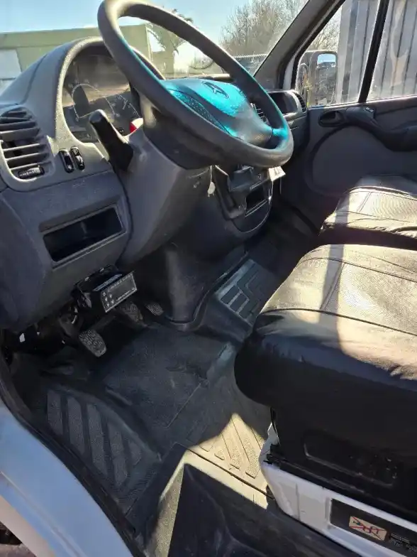 Mercedes-Benz Sprinter 2.1 413 Chasis Cab 4025 (H3Dx6) 2011 - foto 4