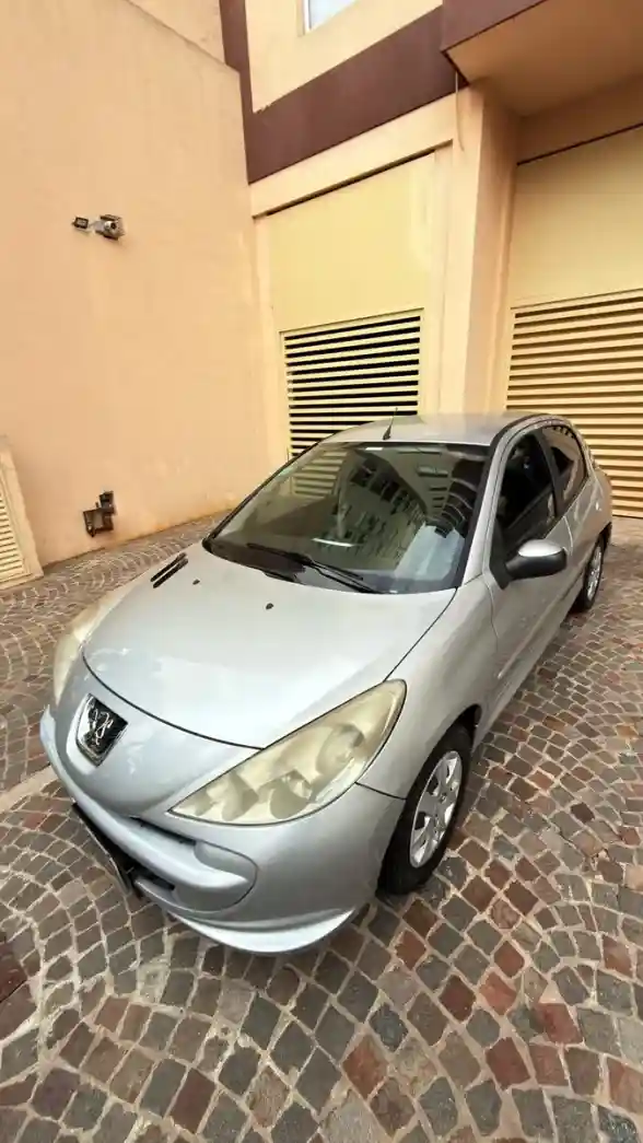 Peugeot 207 2013 - foto 1