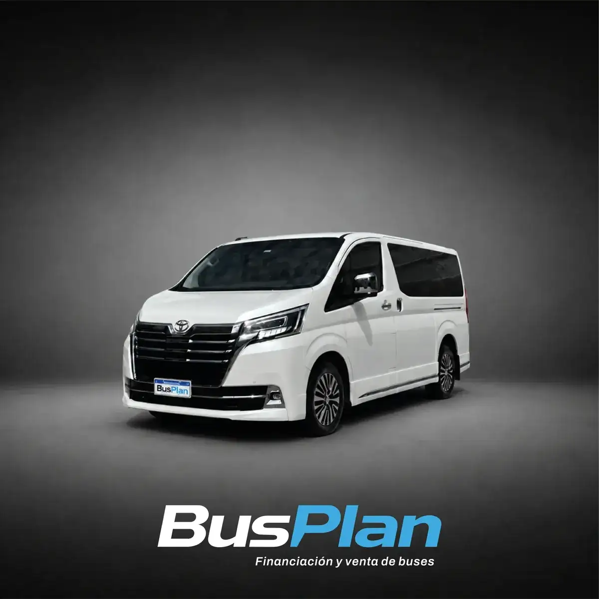 Toyota Hiace Wagon 2,8 Diesel 6At 10A 2024 2024 - foto 1
