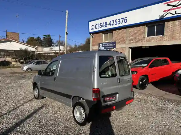 Peugeot Partner 1.6 Hdi Furgon Confort 92 2017 - foto 5