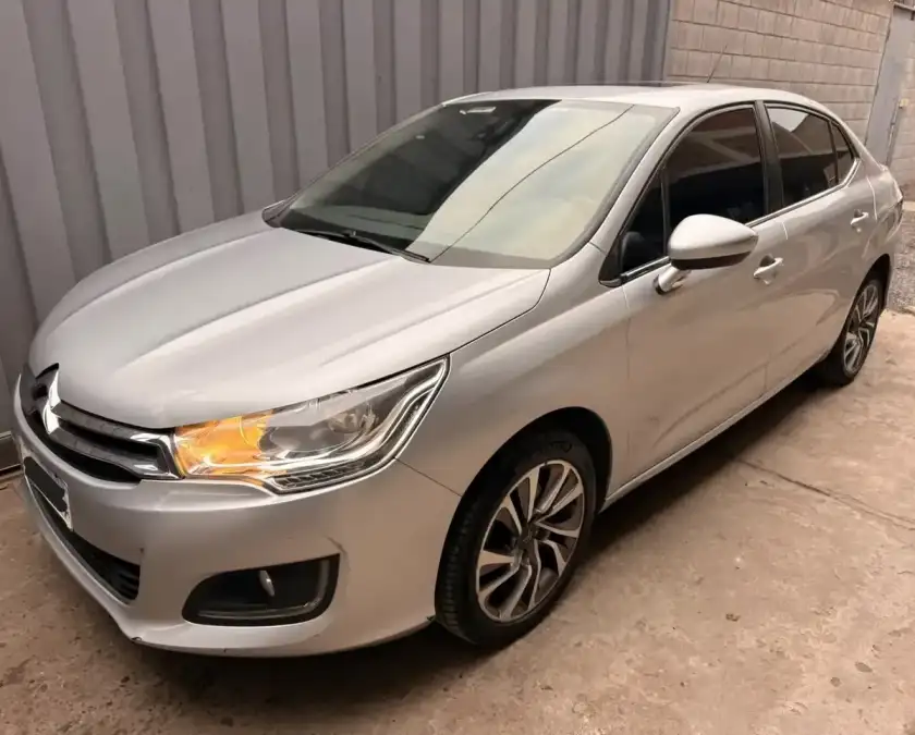 Citroën C4 Lounge 1.6 Thp 165 Feel Pack 2018 - foto 1