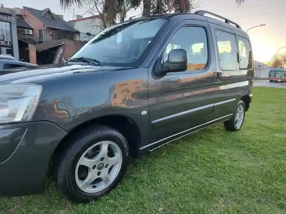 Citroën Berlingo Multispace 1.6 Sx Pack Hdi 92Cv Am53 2013 - foto 3