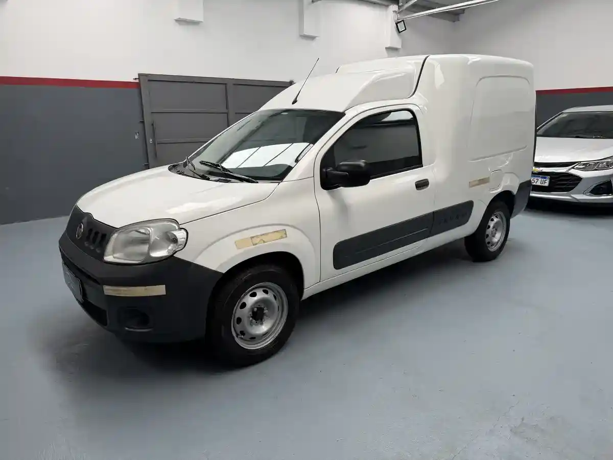 Fiat Fiorino 1.4 Fire Evo Pack Top 87Cv 2019 - foto 2