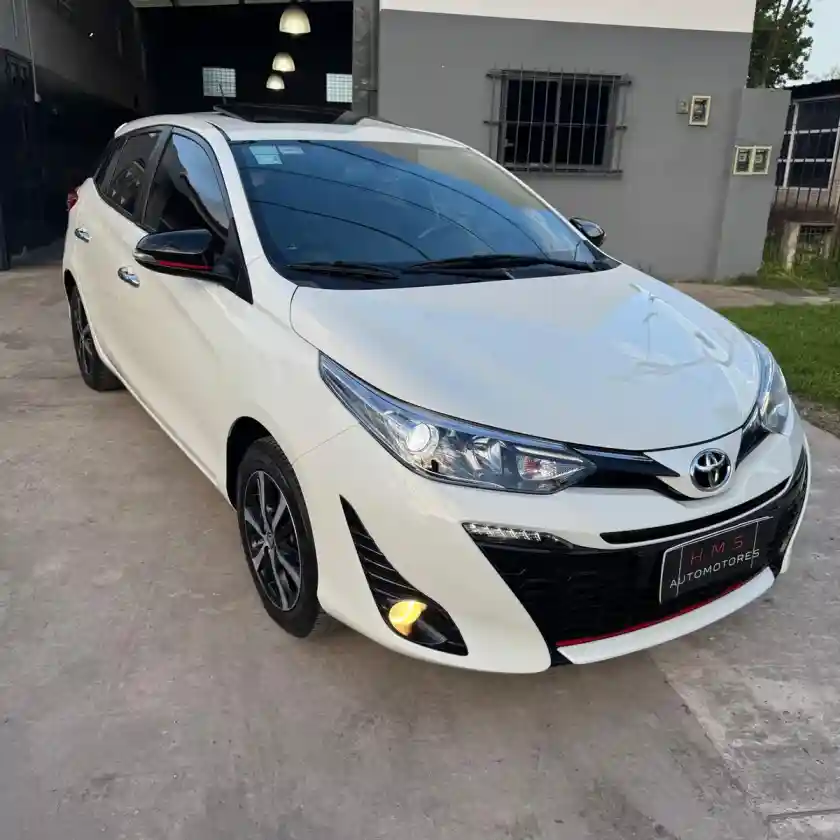 Toyota Yaris 1.5 107Cv S Cvt 2020 - foto 3