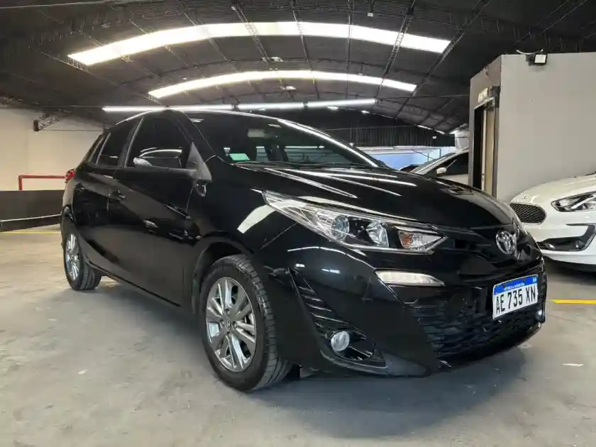 Toyota Yaris 1.5 107Cv Xls Cvt 2020 - foto 4