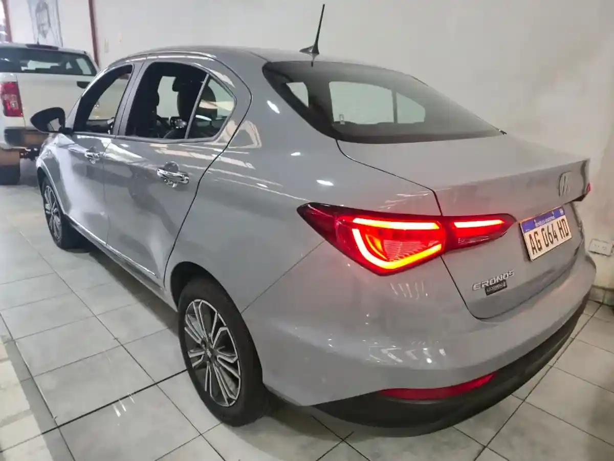 Fiat Cronos 1.3 Precision Cvt 2023 - foto 5