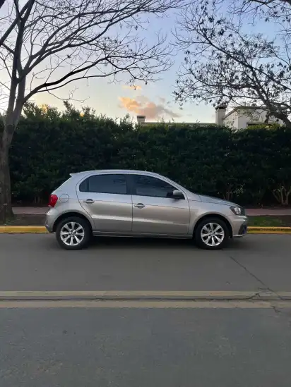 Volkswagen Gol Trend 1.6 Comfortline 101Cv 2018 - foto 3