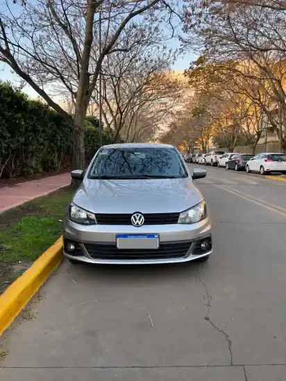 Volkswagen Gol Trend 1.6 Comfortline 101Cv 2018 - foto 4