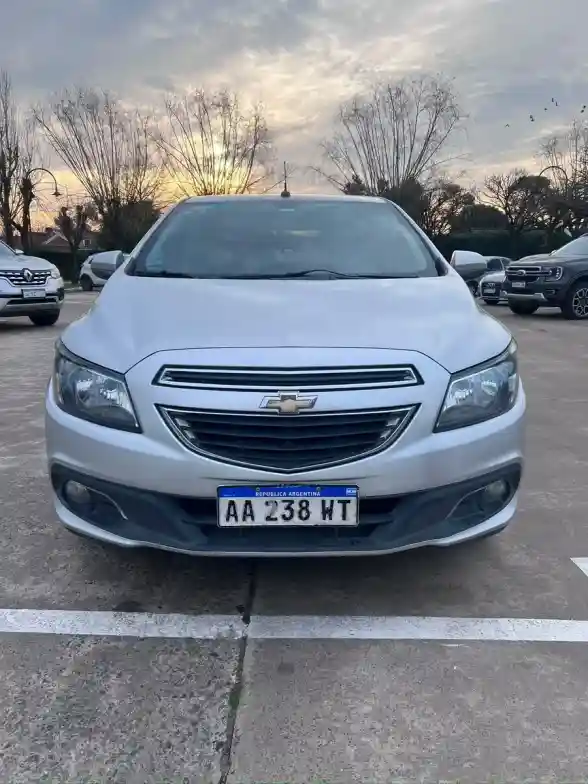 Chevrolet Onix 1.4 Ltz At 98Cv 2016 - foto 1