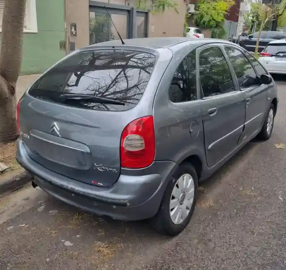 Citroën Xsara Picasso 2.0 Hdi Exclusive 2006 - foto 5