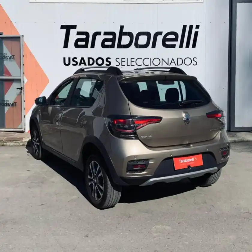 Renault Sandero Stepway 1.6 16V Intense Cvt 2023 - foto 3
