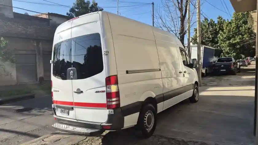 Mercedes-Benz Sprinter 2.1 415 Furgon 3665 150Cv Te V1 2014 - foto 3