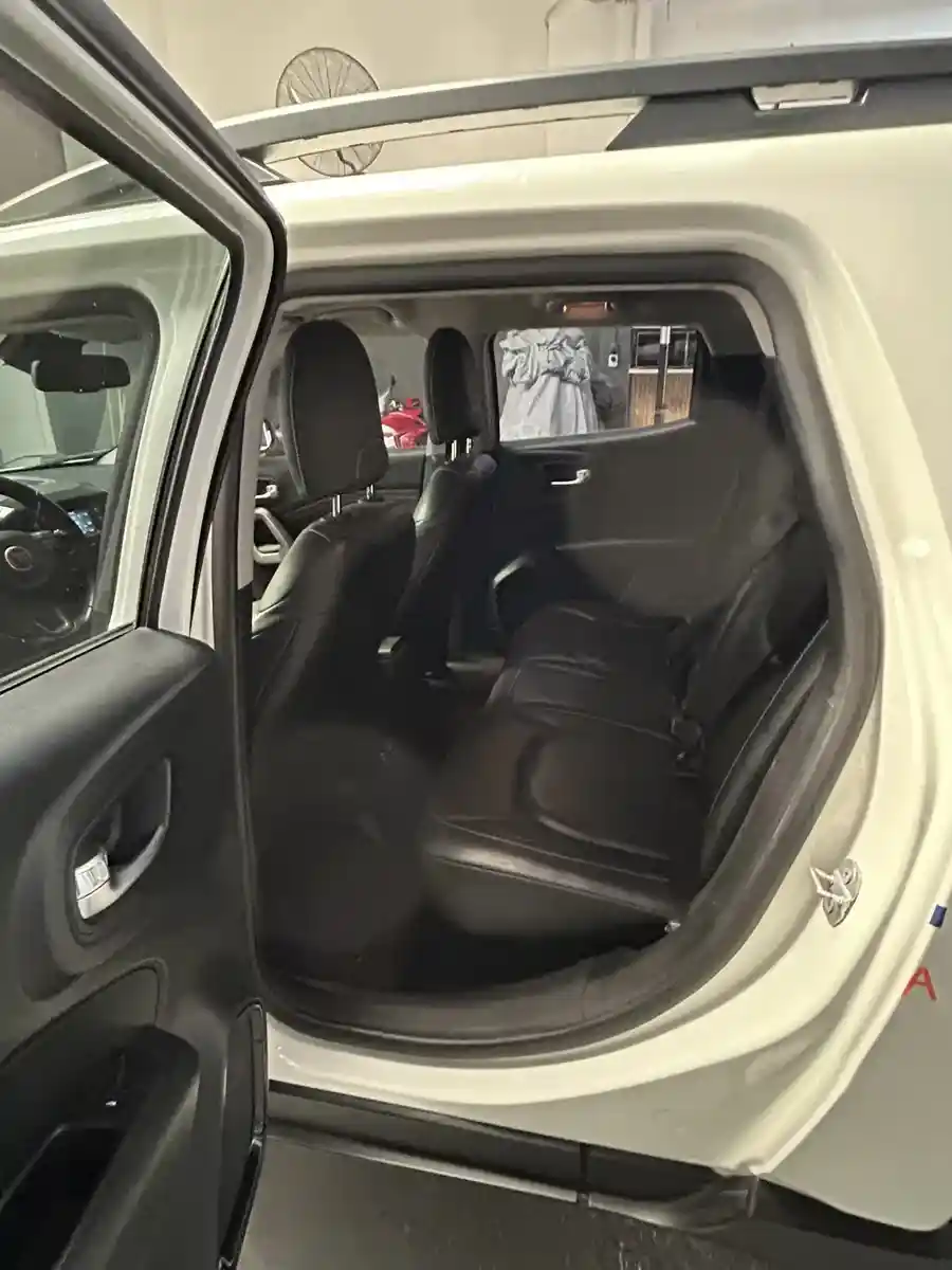 Fiat Toro 2.0 Freedom 4X4 2017 - foto 5