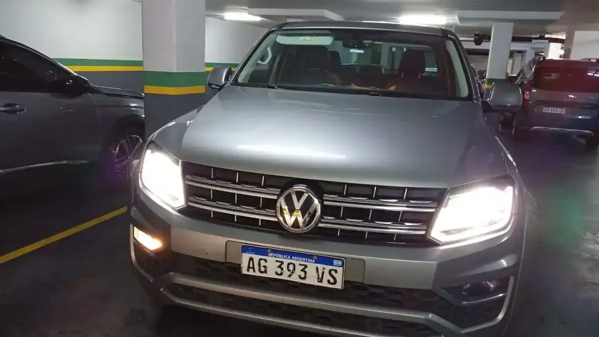 Volkswagen Amarok 2.0 Cd Tdi 180Cv 4X2 Highline Pack 2023 - foto 4