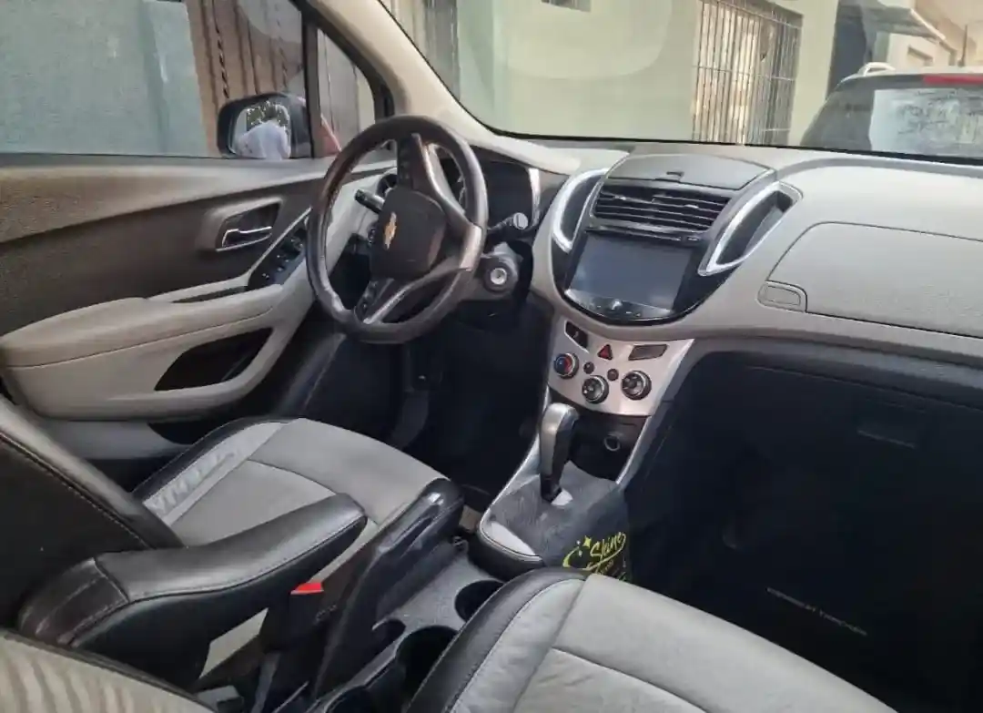 Chevrolet Tracker 1.8 Ltz+ Awd At 140Cv 2016 - foto 5