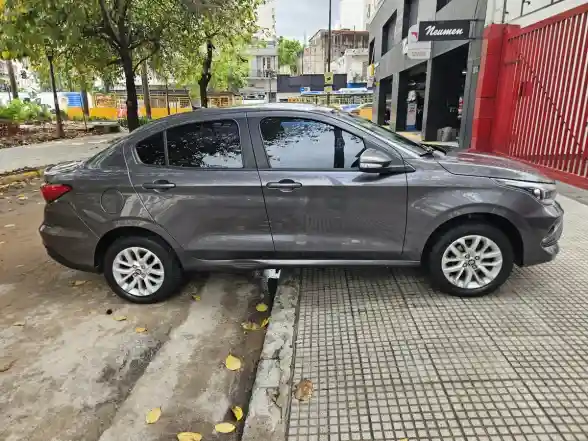 Fiat Cronos 1.3 Drive Mt 2022 - foto 2