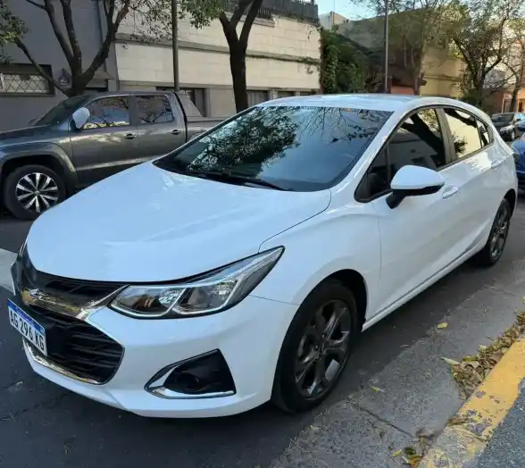 Chevrolet Cruze 5 1.4 Lt At 5P 2023 - foto 1