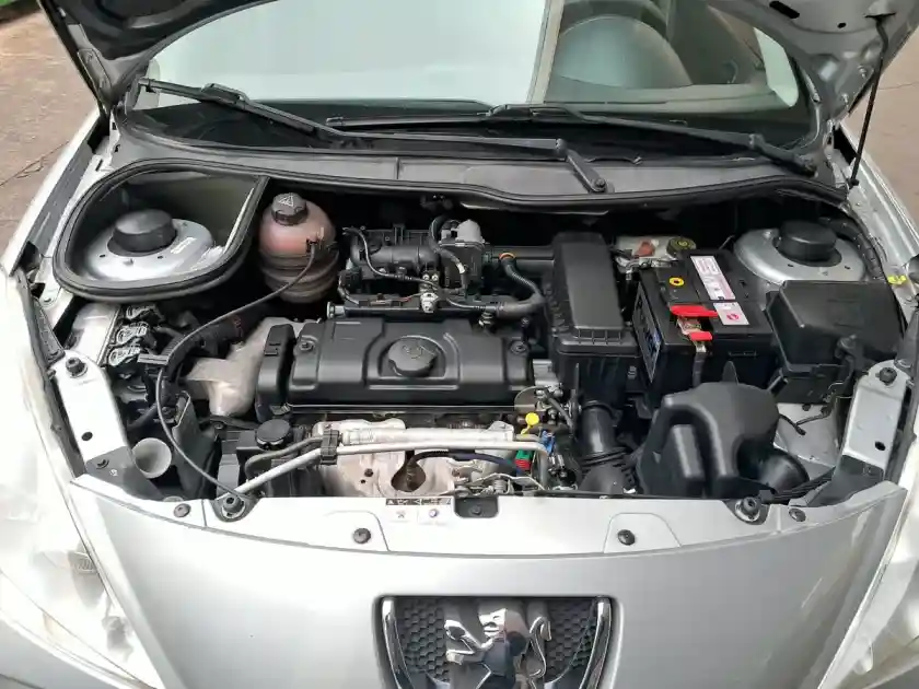Peugeot 207 1.4 Allure 75Cv 2014 - foto 5