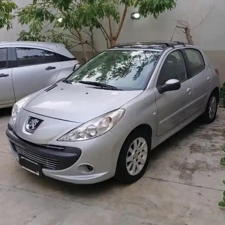 Peugeot 207 Compact 1.6 Sedan Xt Tiptronic 2009 - foto 1