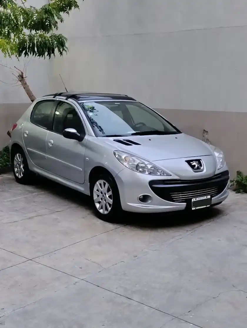 Peugeot 207 Compact 1.6 Sedan Xt Tiptronic 2009 - foto 3