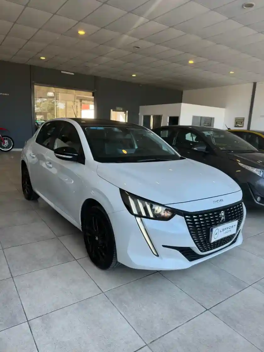 Peugeot 208 1.6 Style Mt 2023 - foto 3