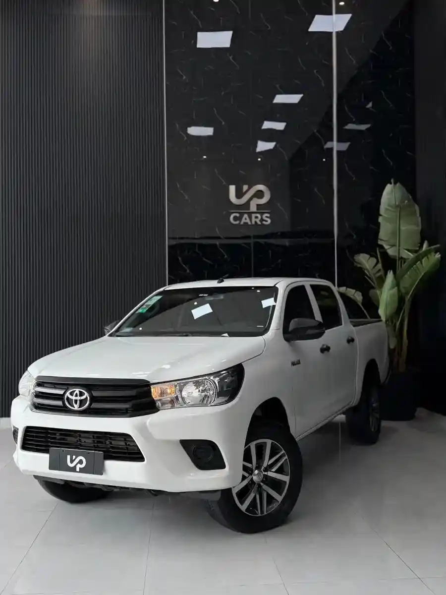 Toyota Hilux Dx 2.4 Tdi Doble Cabina 2021 - foto 2
