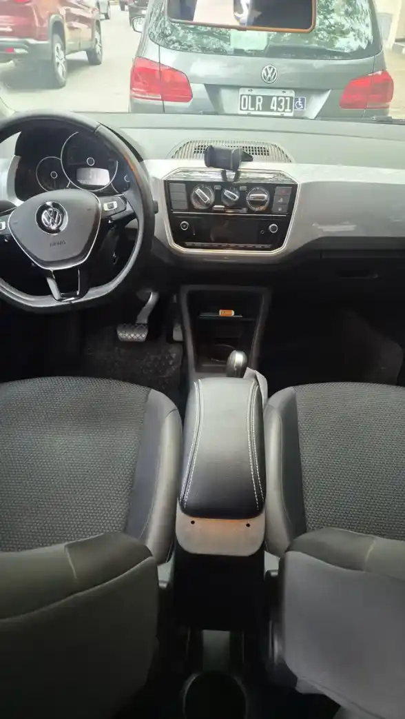 Volkswagen Up! 1.0 High I-Motion 2018 - foto 3