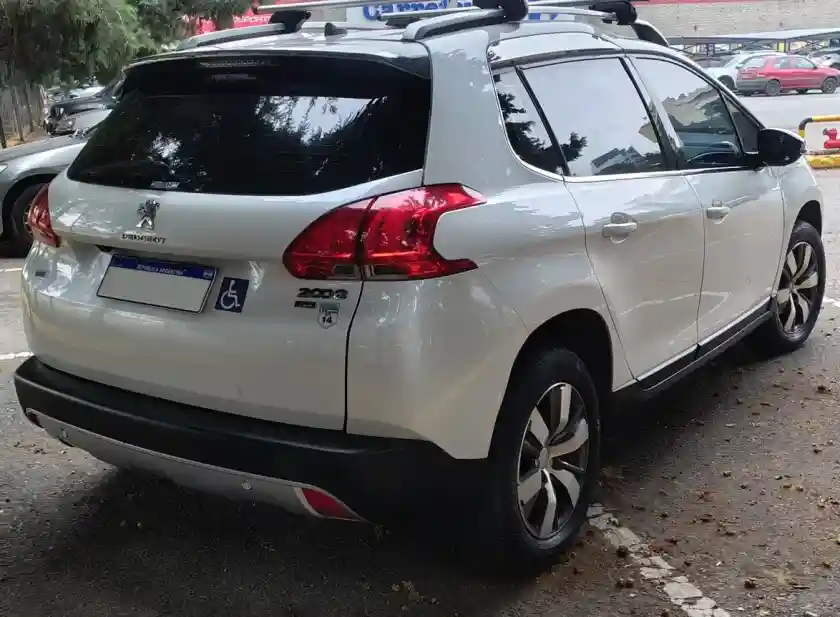Peugeot 2008 1.6 Thp Sport 2018 - foto 2