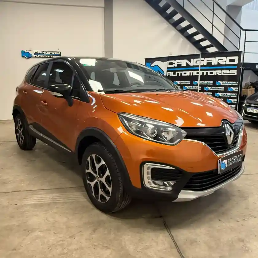 Renault Captur 2.0 Intens Manual 2019 - foto 2