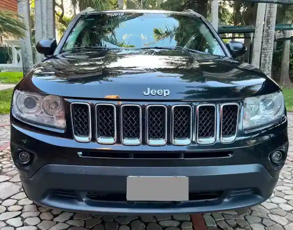 Jeep Compass 2.4 Limited 170Cv Atx 2011 - foto 2