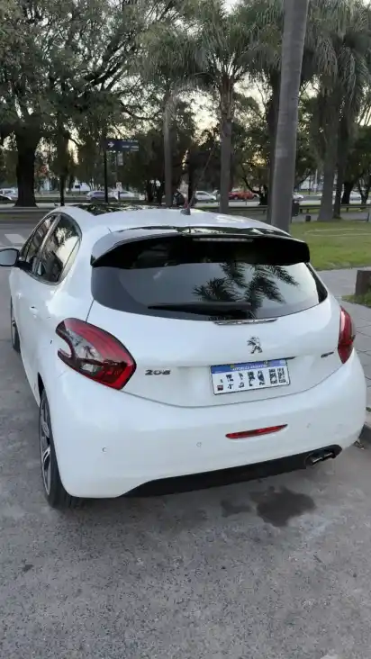 Peugeot 208 1.6 Gt Thp 2018 - foto 4