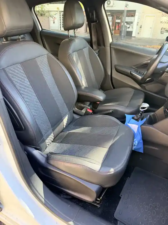 Peugeot 208 1.6 Gt Thp 2018 - foto 5