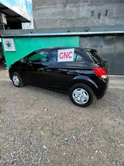 Chevrolet Onix 1.4 Joy Ls 98Cv 2017 - foto 5